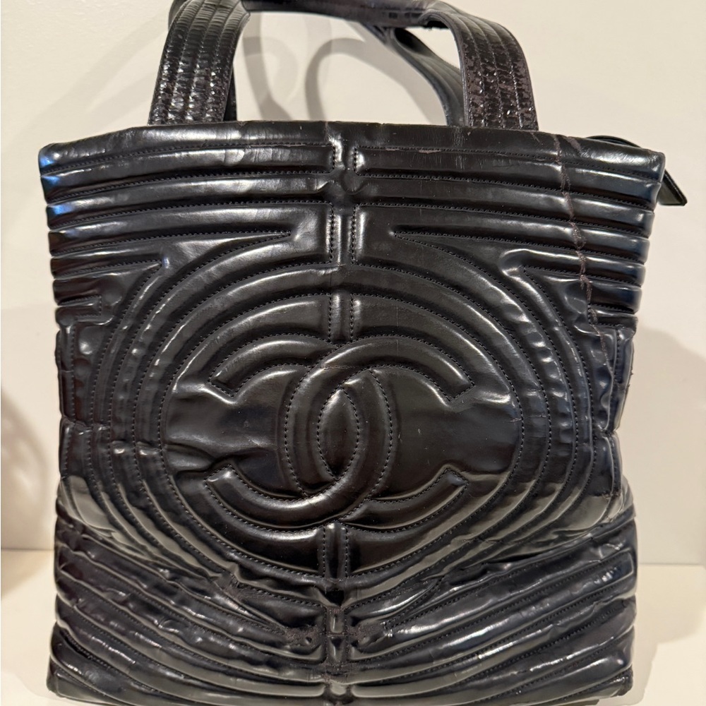 Chanel Paris-Shanghai Coco Ming Black Quilted Leather Tote Bag